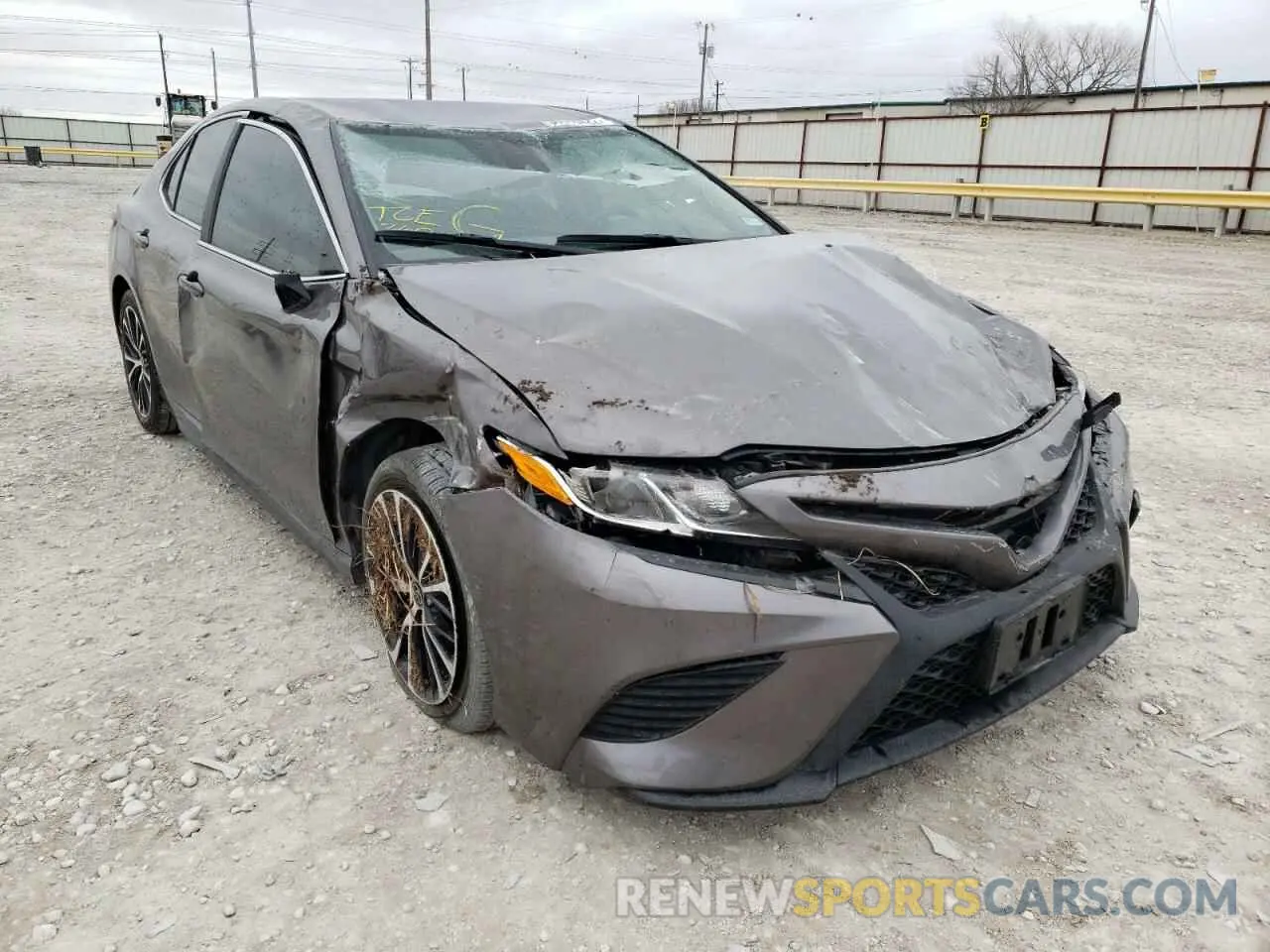 1 fotografías del automóvil dañado 4T1G11AK7LU967280 TOYOTA CAMRY 2020