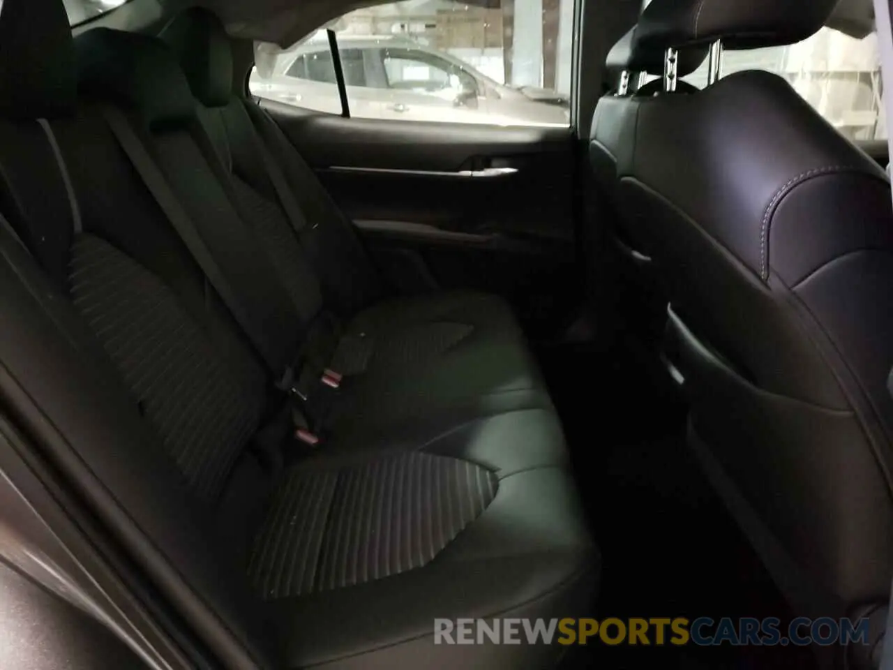 6 fotografías del automóvil dañado 4T1G11AK7LU967280 TOYOTA CAMRY 2020