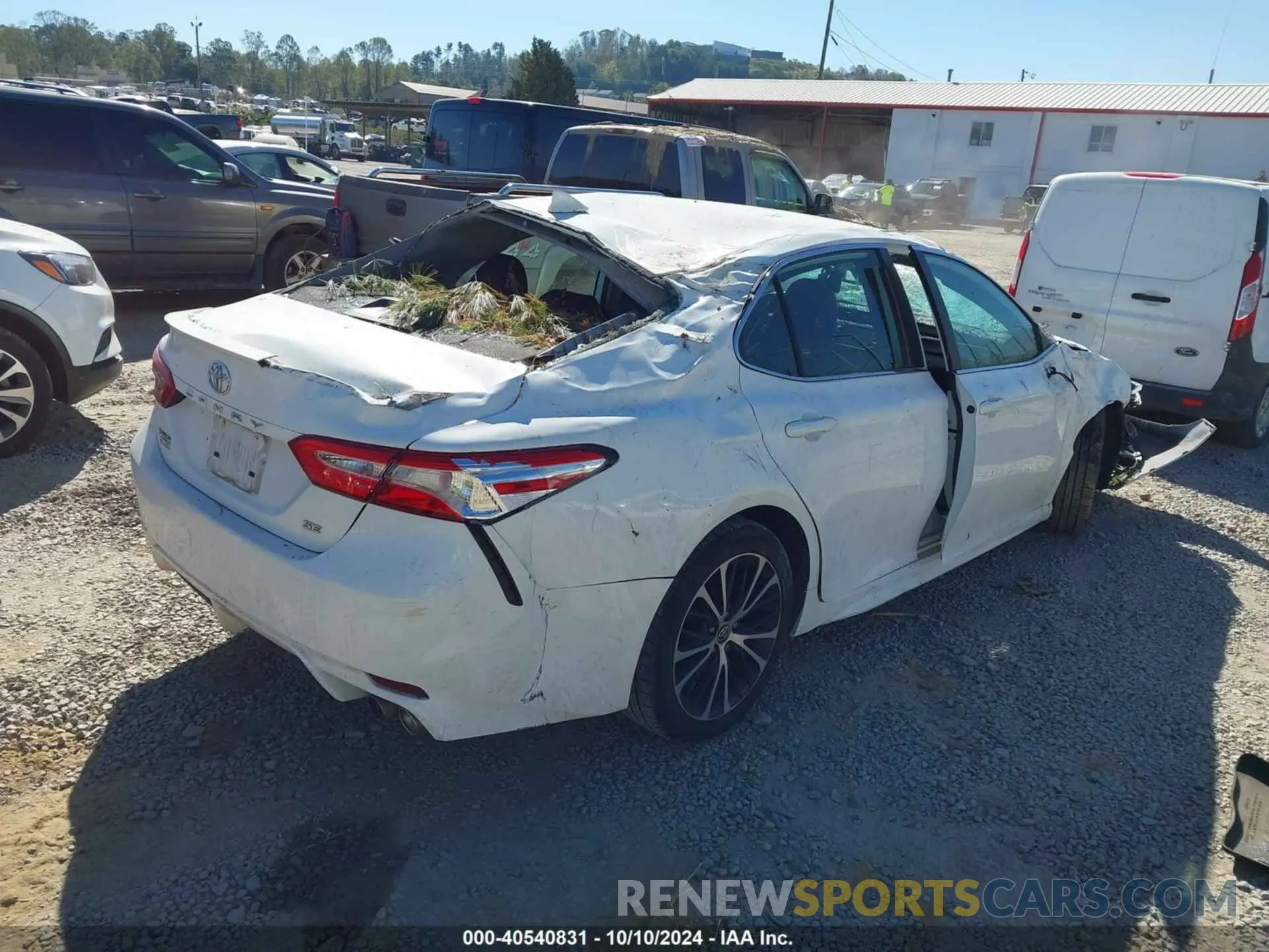 4 fotografías del automóvil dañado 4T1G11AK7LU967358 TOYOTA CAMRY 2020