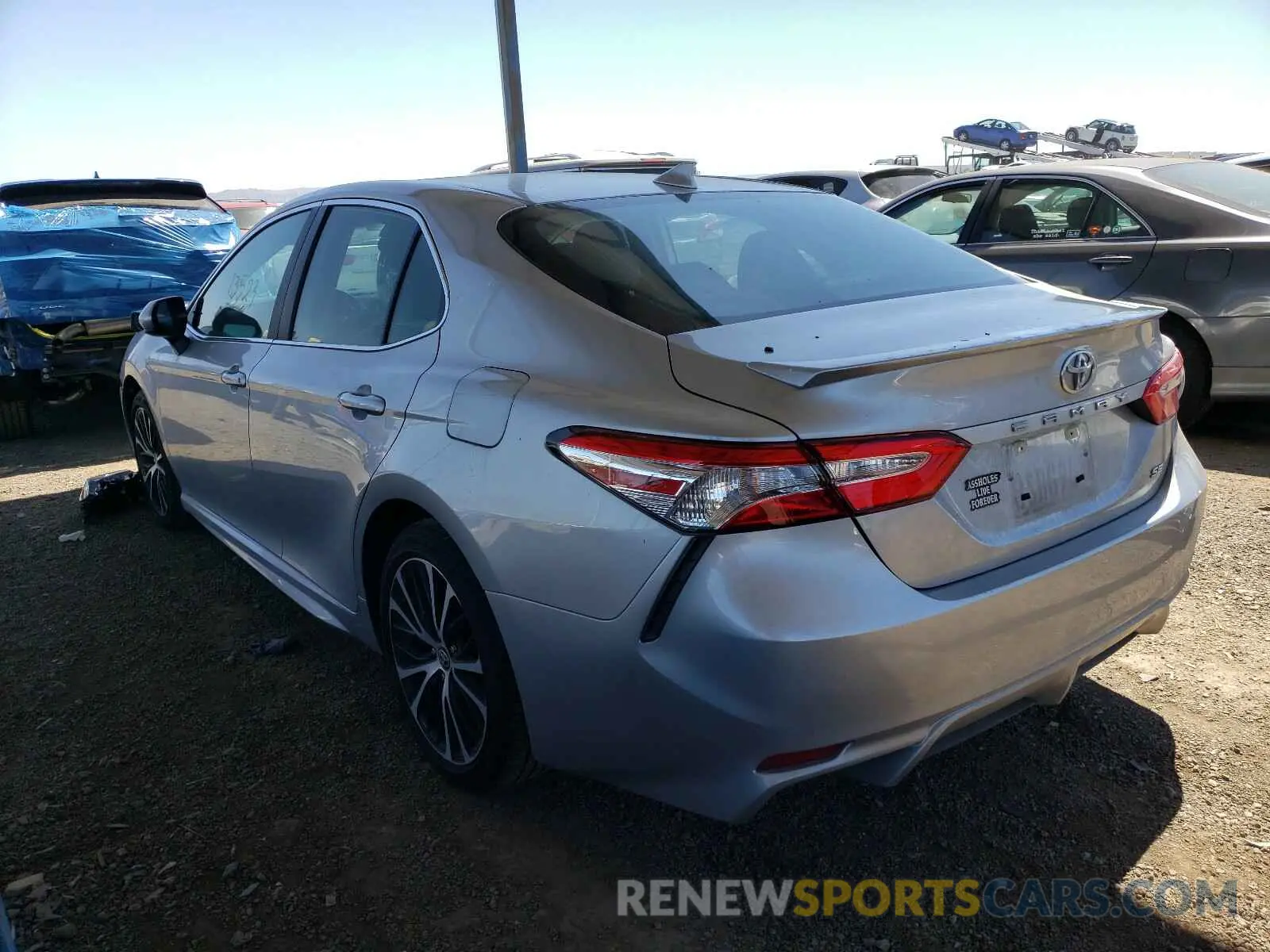 3 fotografías del automóvil dañado 4T1G11AK7LU969191 TOYOTA CAMRY 2020