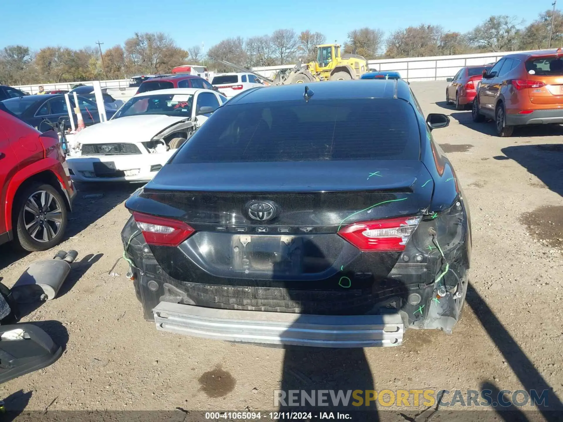 17 fotografías del automóvil dañado 4T1G11AK7LU986010 TOYOTA CAMRY 2020