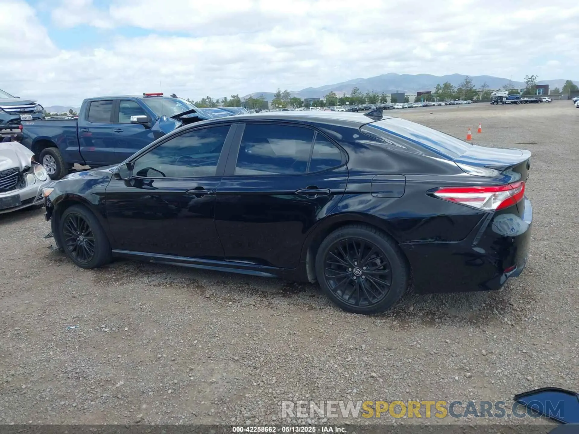15 fotografías del automóvil dañado 4T1G11AK8LU308527 TOYOTA CAMRY 2020