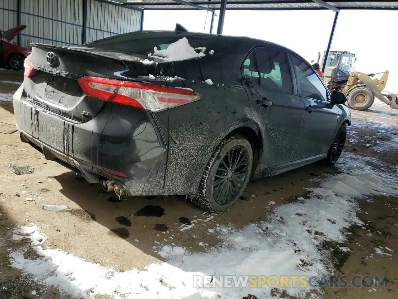 3 fotografías del automóvil dañado 4T1G11AK8LU315106 TOYOTA CAMRY 2020