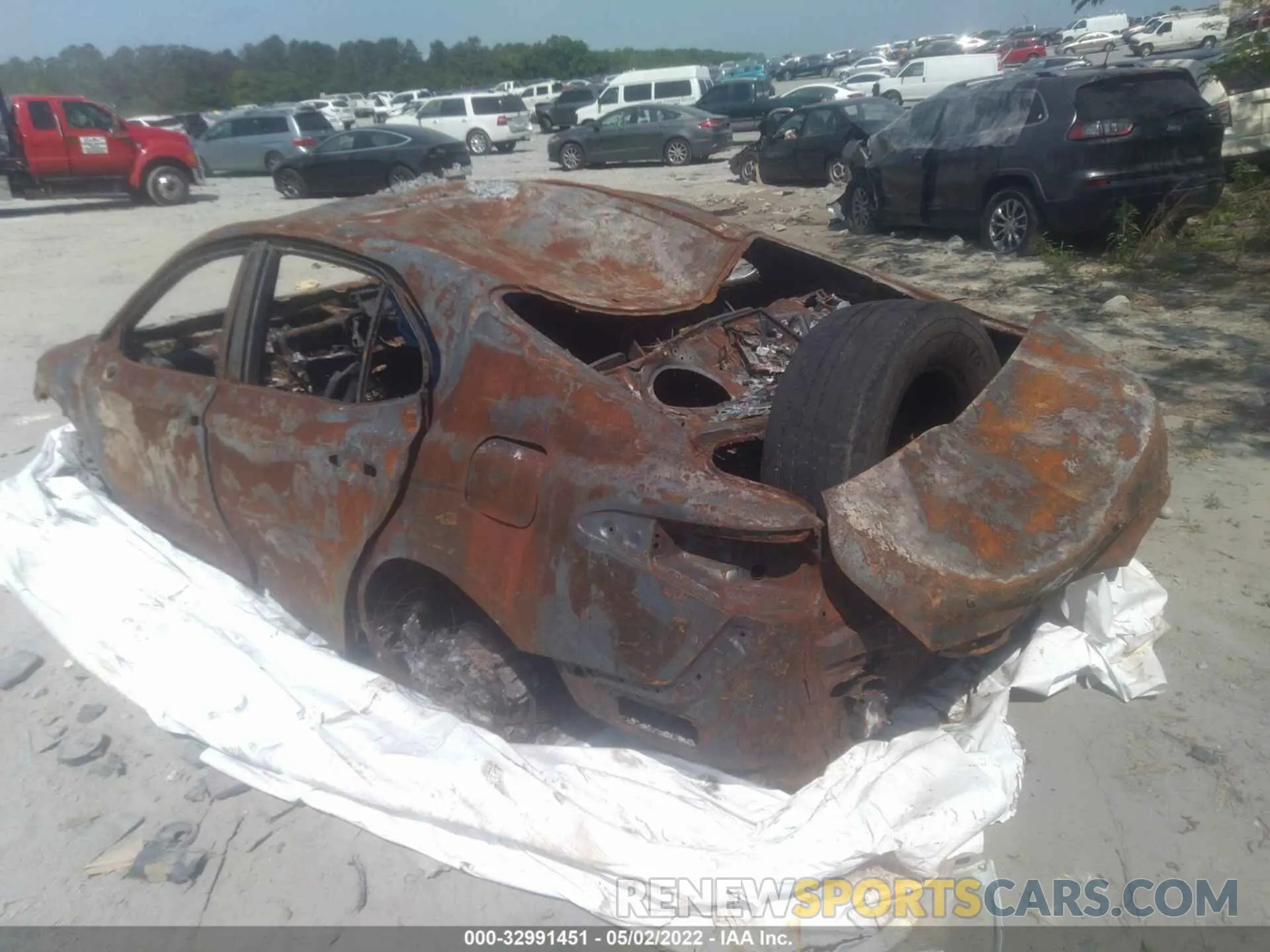 3 fotografías del automóvil dañado 4T1G11AK8LU353256 TOYOTA CAMRY 2020