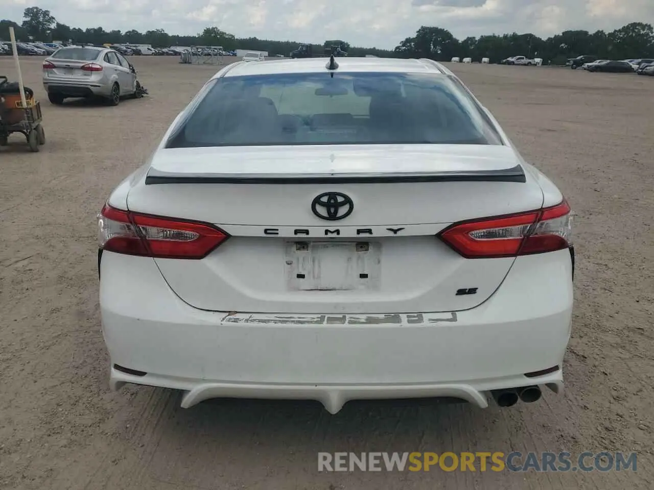 6 fotografías del automóvil dañado 4T1G11AK8LU356271 TOYOTA CAMRY 2020