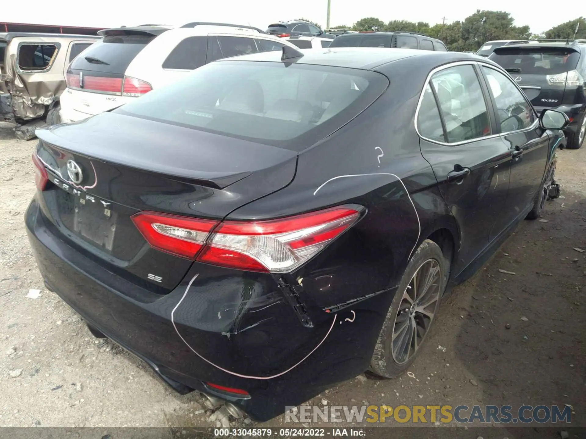 4 fotografías del automóvil dañado 4T1G11AK8LU357002 TOYOTA CAMRY 2020