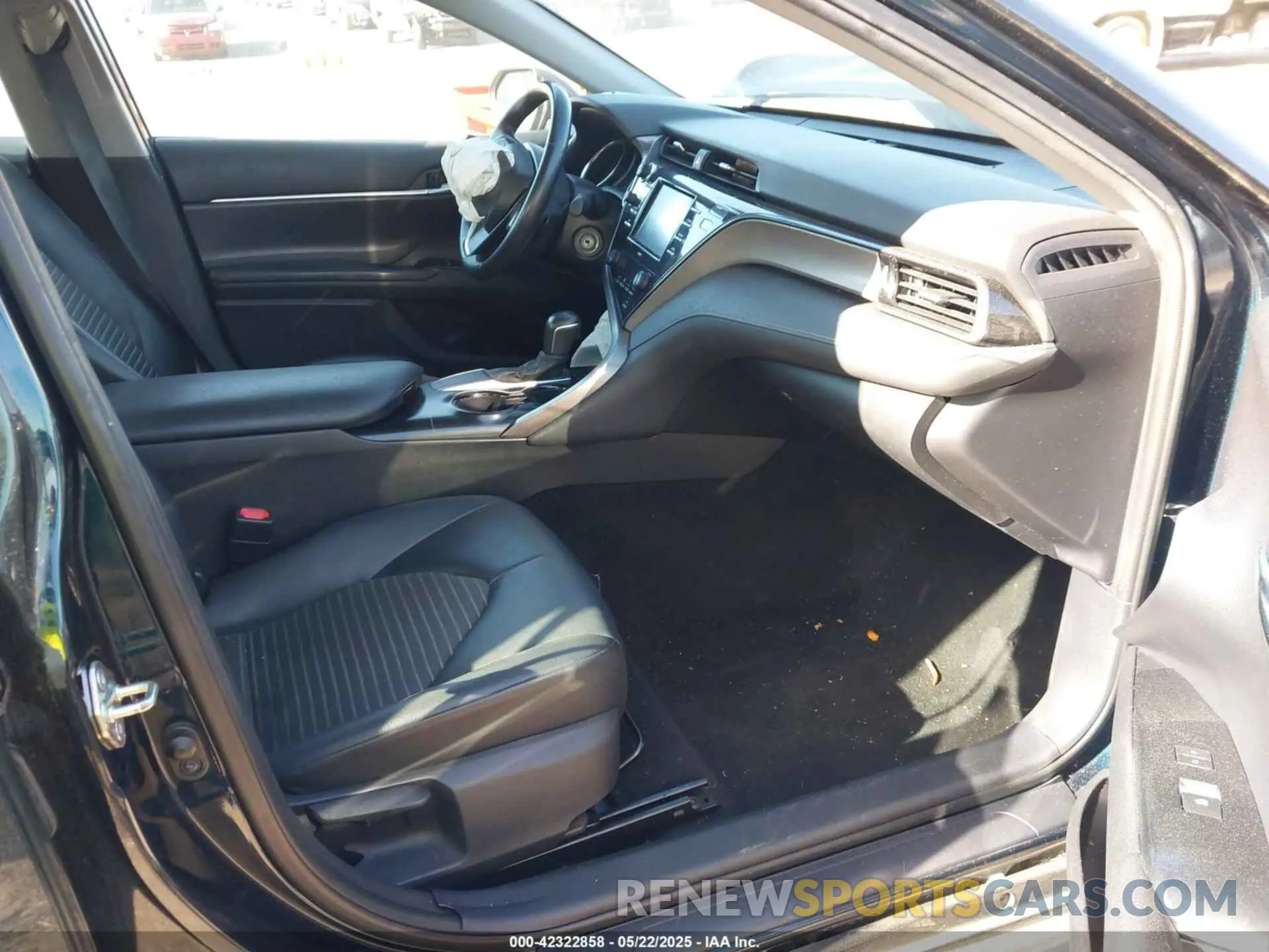 5 fotografías del automóvil dañado 4T1G11AK8LU362751 TOYOTA CAMRY 2020