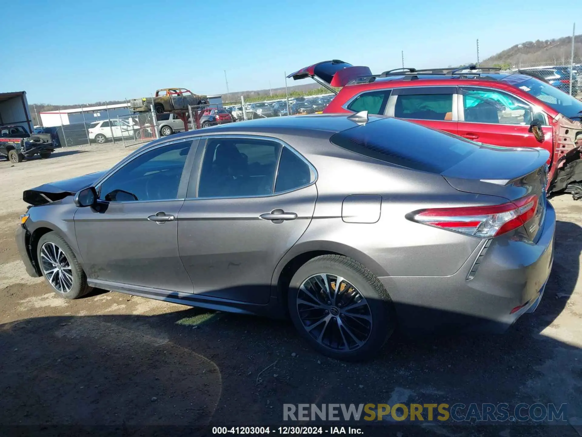 14 fotografías del automóvil dañado 4T1G11AK8LU375189 TOYOTA CAMRY 2020