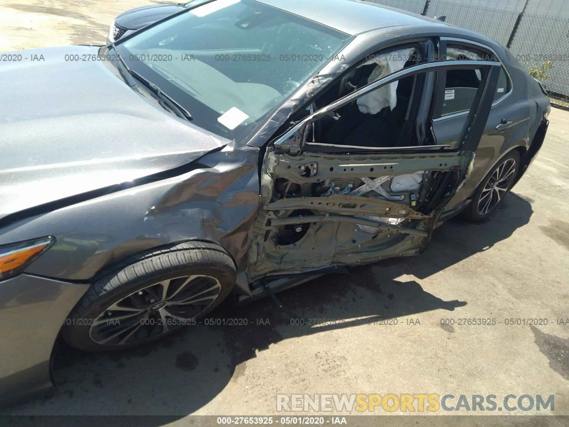 6 fotografías del automóvil dañado 4T1G11AK8LU872629 TOYOTA CAMRY 2020