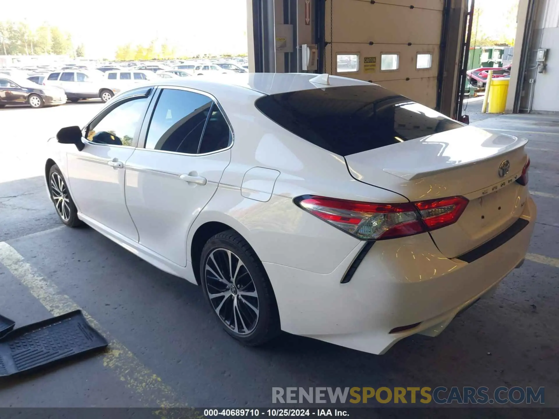 3 fotografías del automóvil dañado 4T1G11AK8LU894677 TOYOTA CAMRY 2020