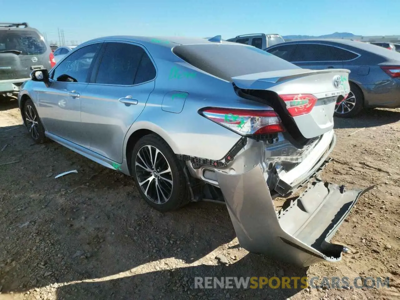 3 fotografías del automóvil dañado 4T1G11AK8LU927502 TOYOTA CAMRY 2020