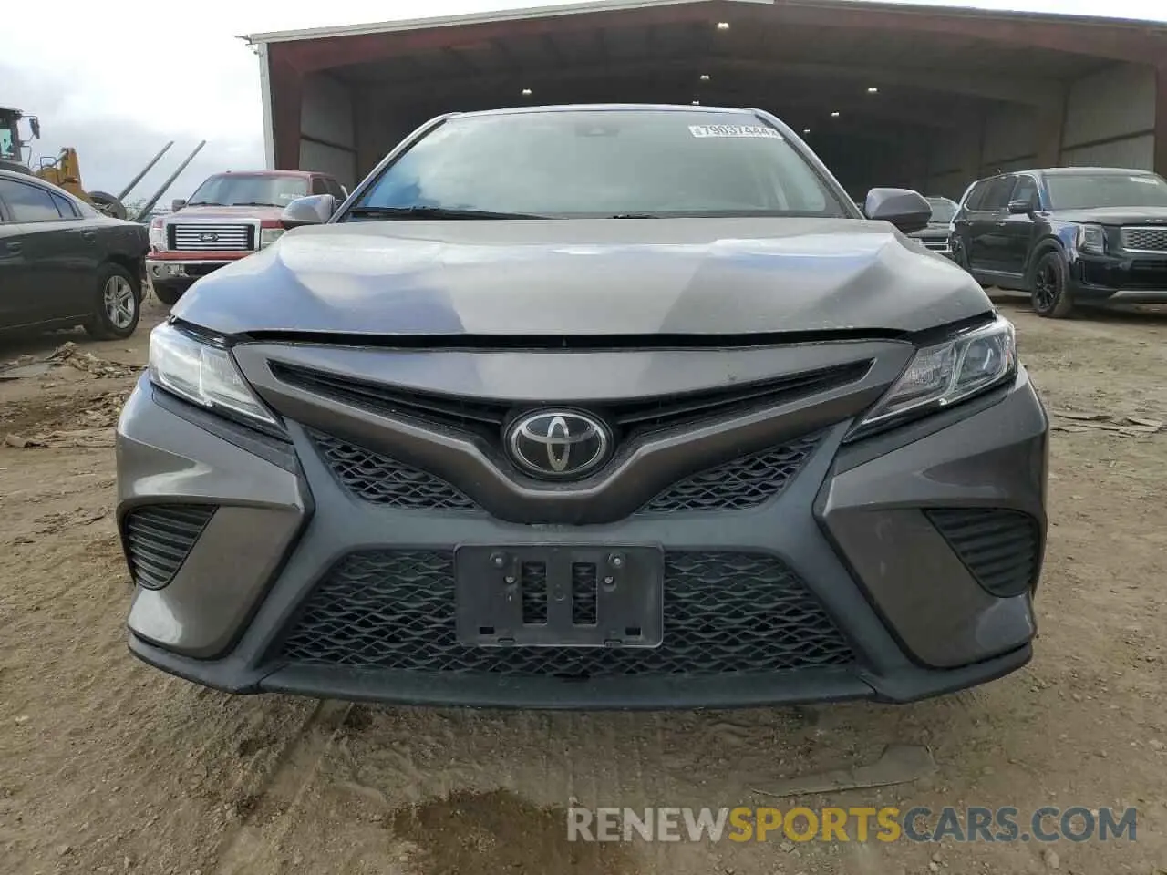 5 fotografías del automóvil dañado 4T1G11AK8LU929170 TOYOTA CAMRY 2020