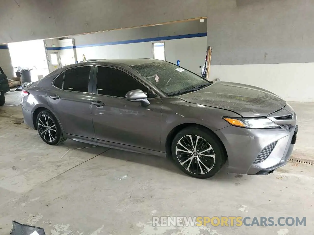 4 fotografías del automóvil dañado 4T1G11AK8LU930853 TOYOTA CAMRY 2020