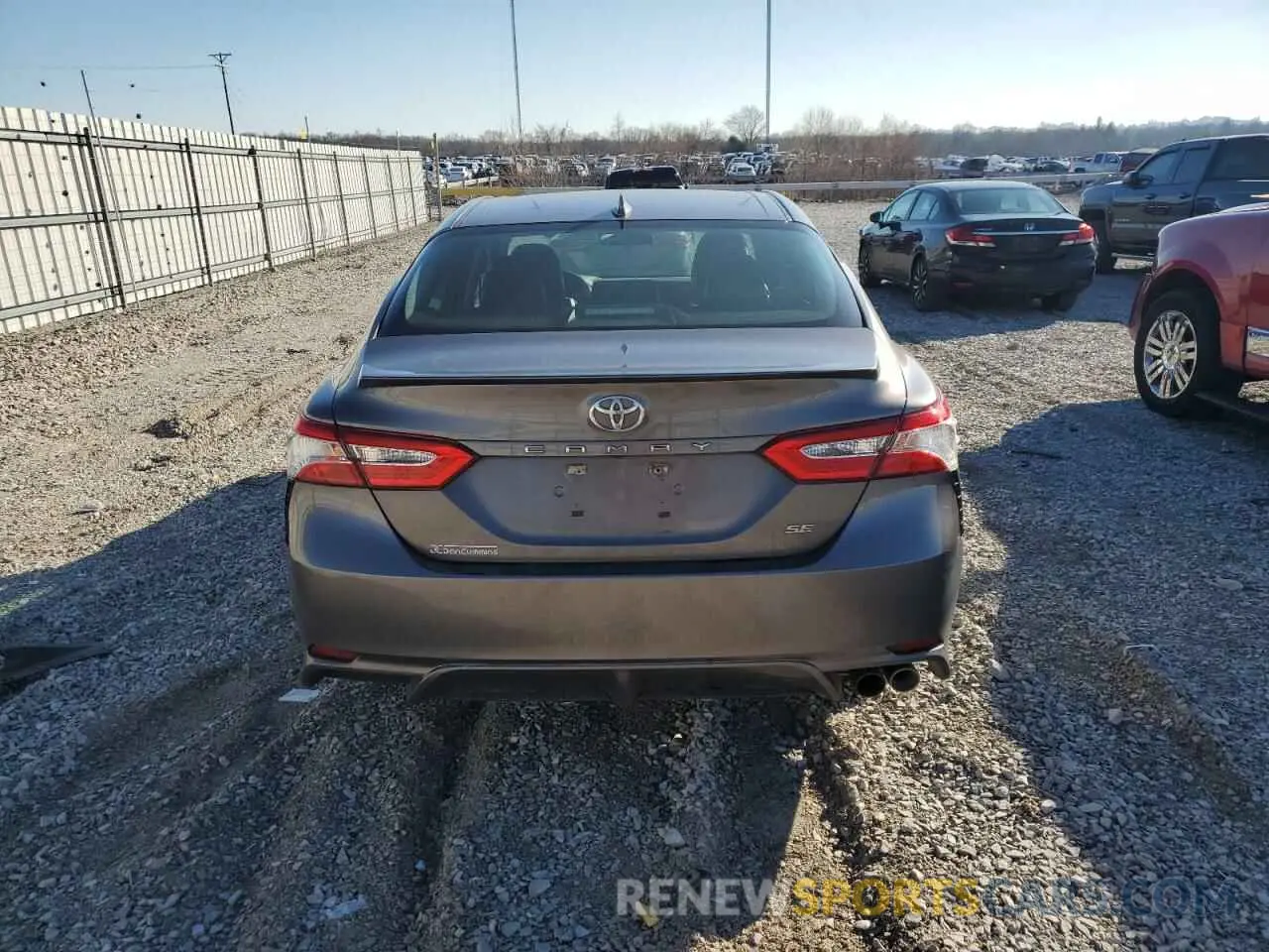 6 fotografías del automóvil dañado 4T1G11AK8LU944834 TOYOTA CAMRY 2020