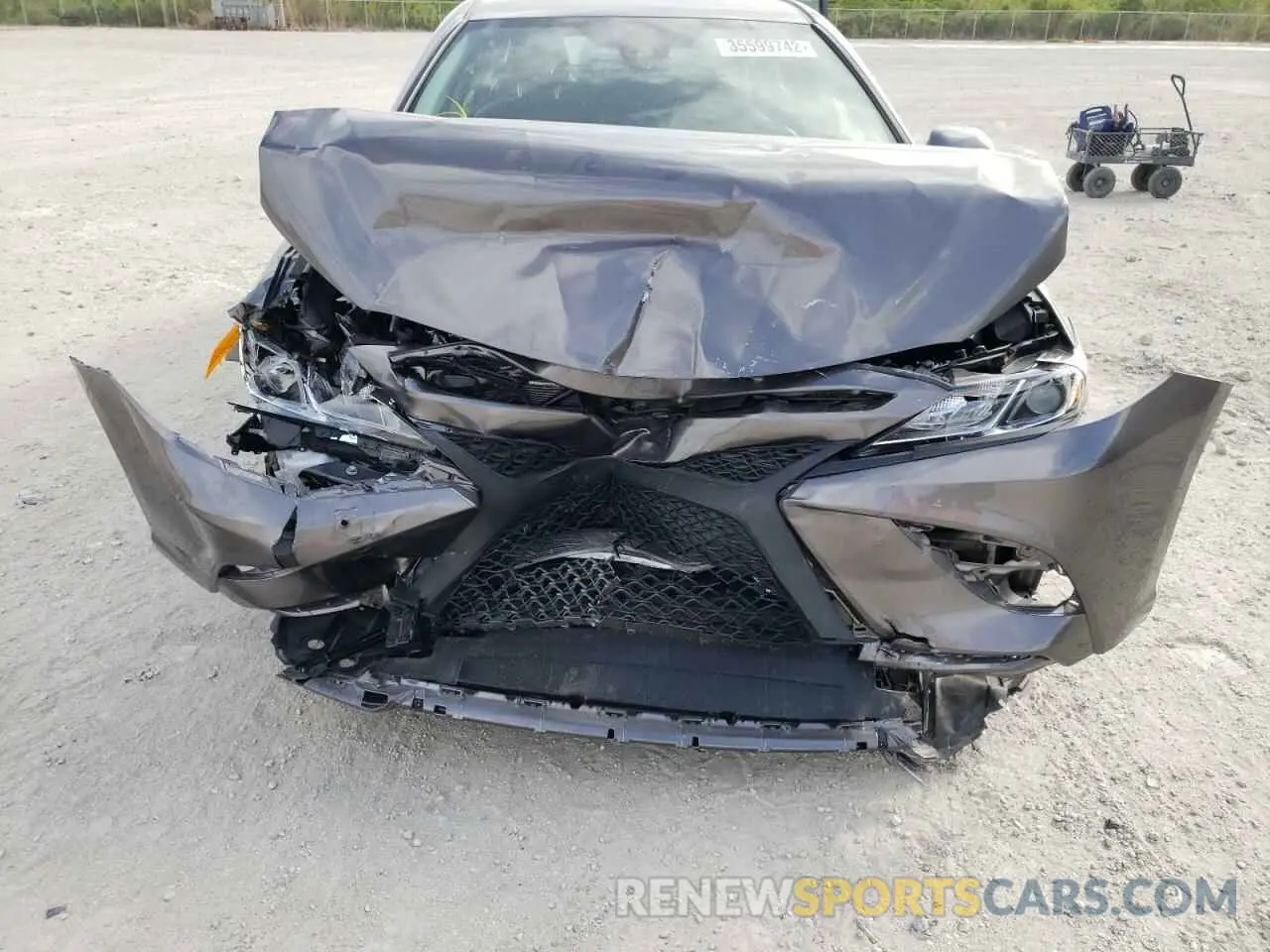 9 fotografías del automóvil dañado 4T1G11AK8LU951640 TOYOTA CAMRY 2020