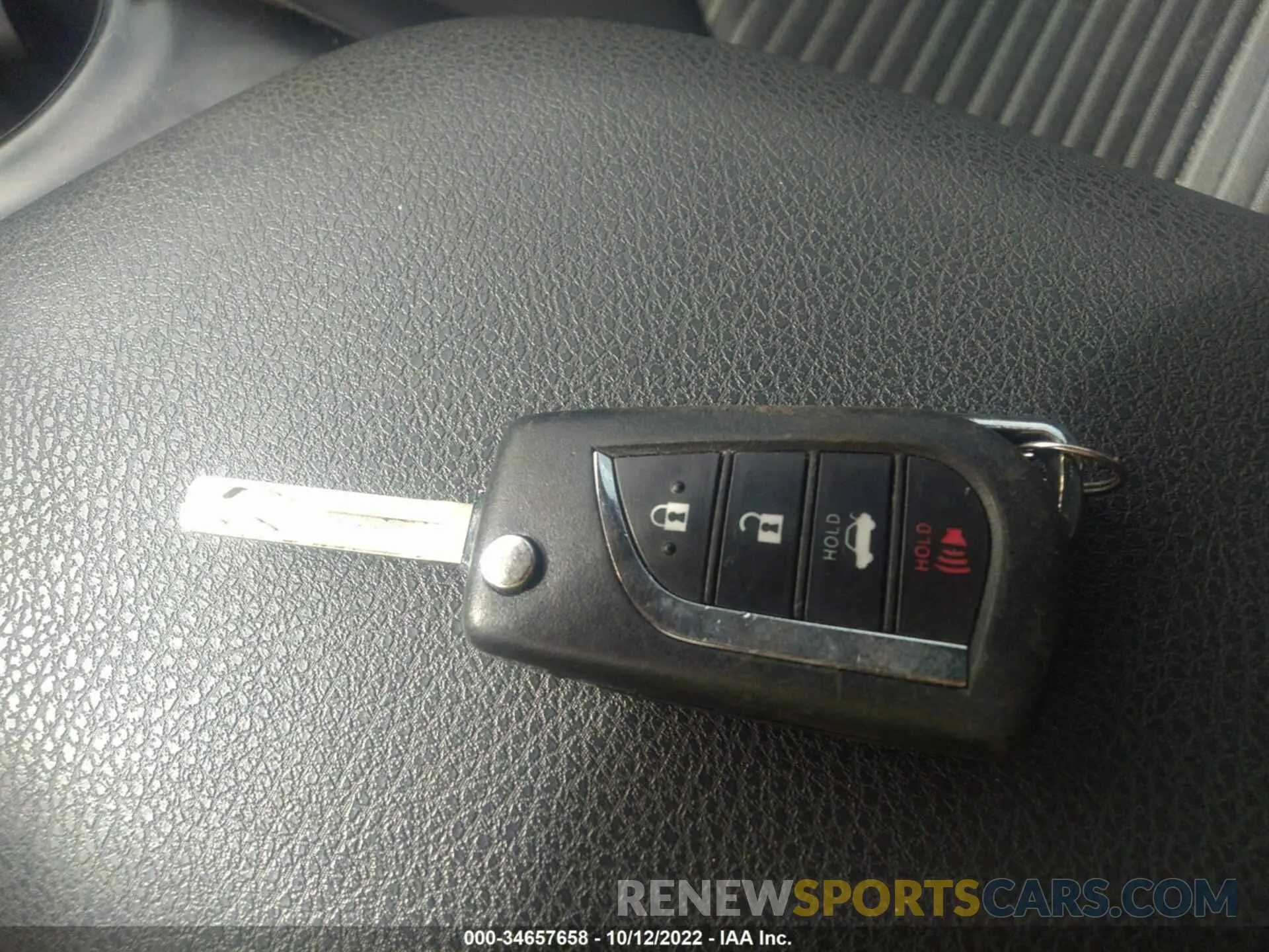 11 fotografías del automóvil dañado 4T1G11AK8LU958314 TOYOTA CAMRY 2020