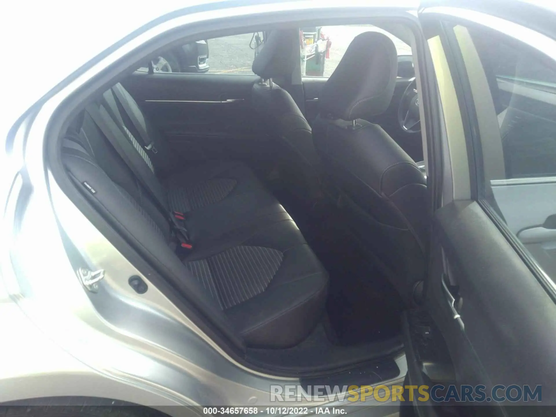 8 fotografías del automóvil dañado 4T1G11AK8LU958314 TOYOTA CAMRY 2020