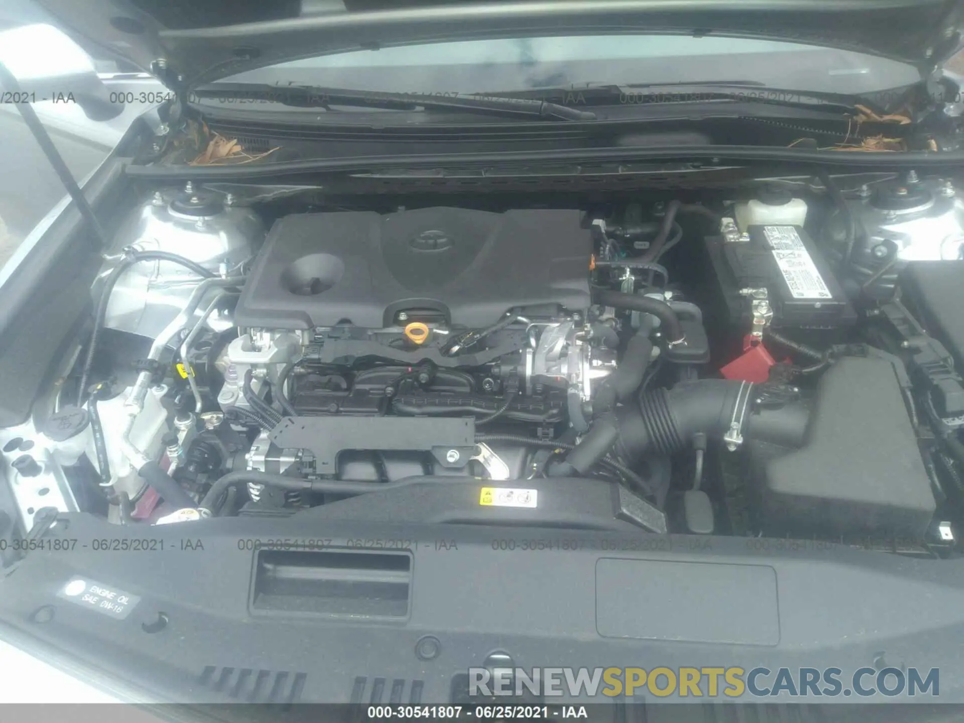10 fotografías del automóvil dañado 4T1G11AK8LU958653 TOYOTA CAMRY 2020