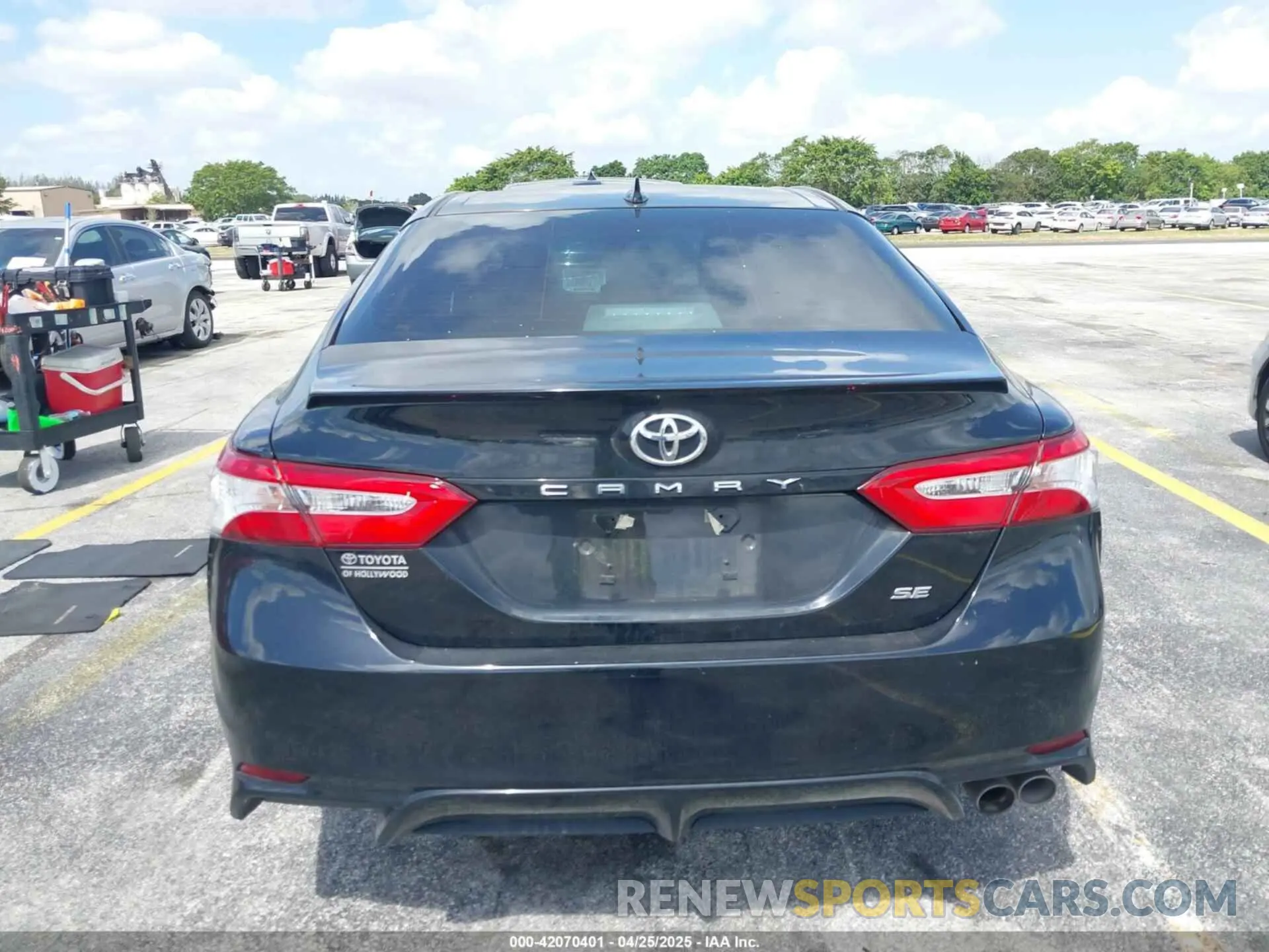 17 fotografías del automóvil dañado 4T1G11AK8LU980068 TOYOTA CAMRY 2020