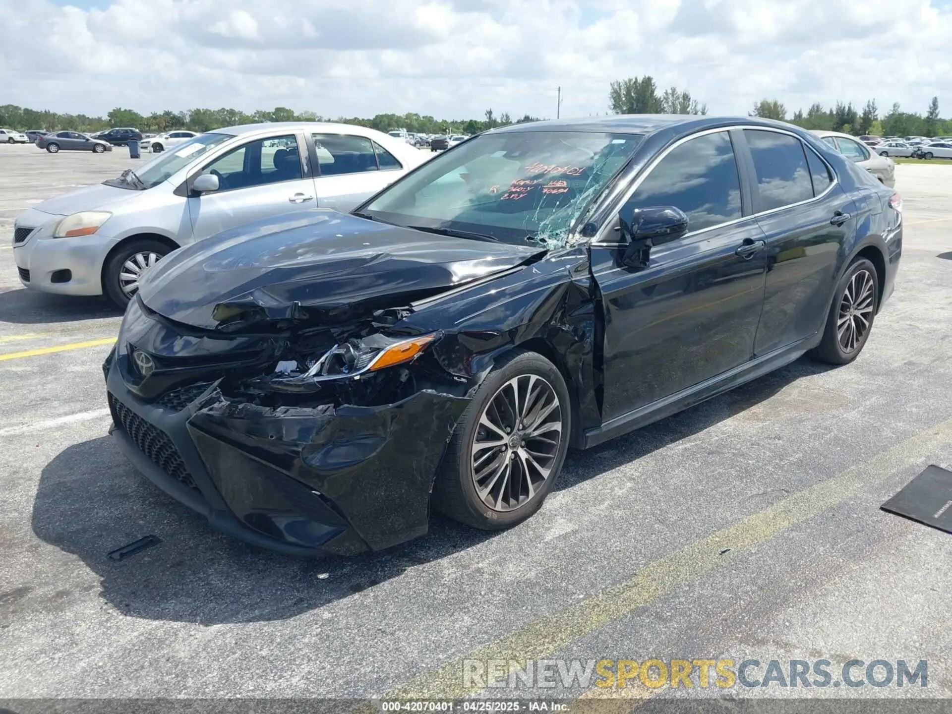 6 fotografías del automóvil dañado 4T1G11AK8LU980068 TOYOTA CAMRY 2020