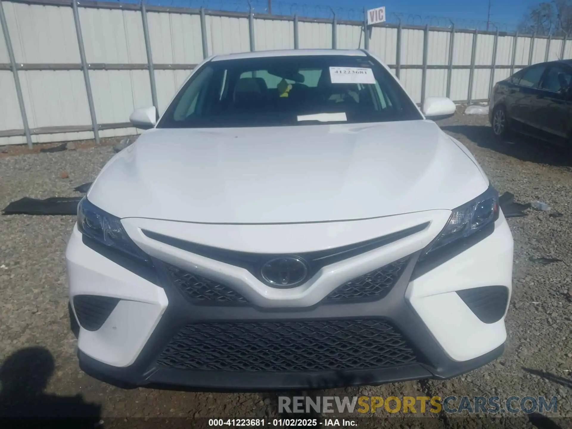 12 fotografías del automóvil dañado 4T1G11AK8LU980359 TOYOTA CAMRY 2020