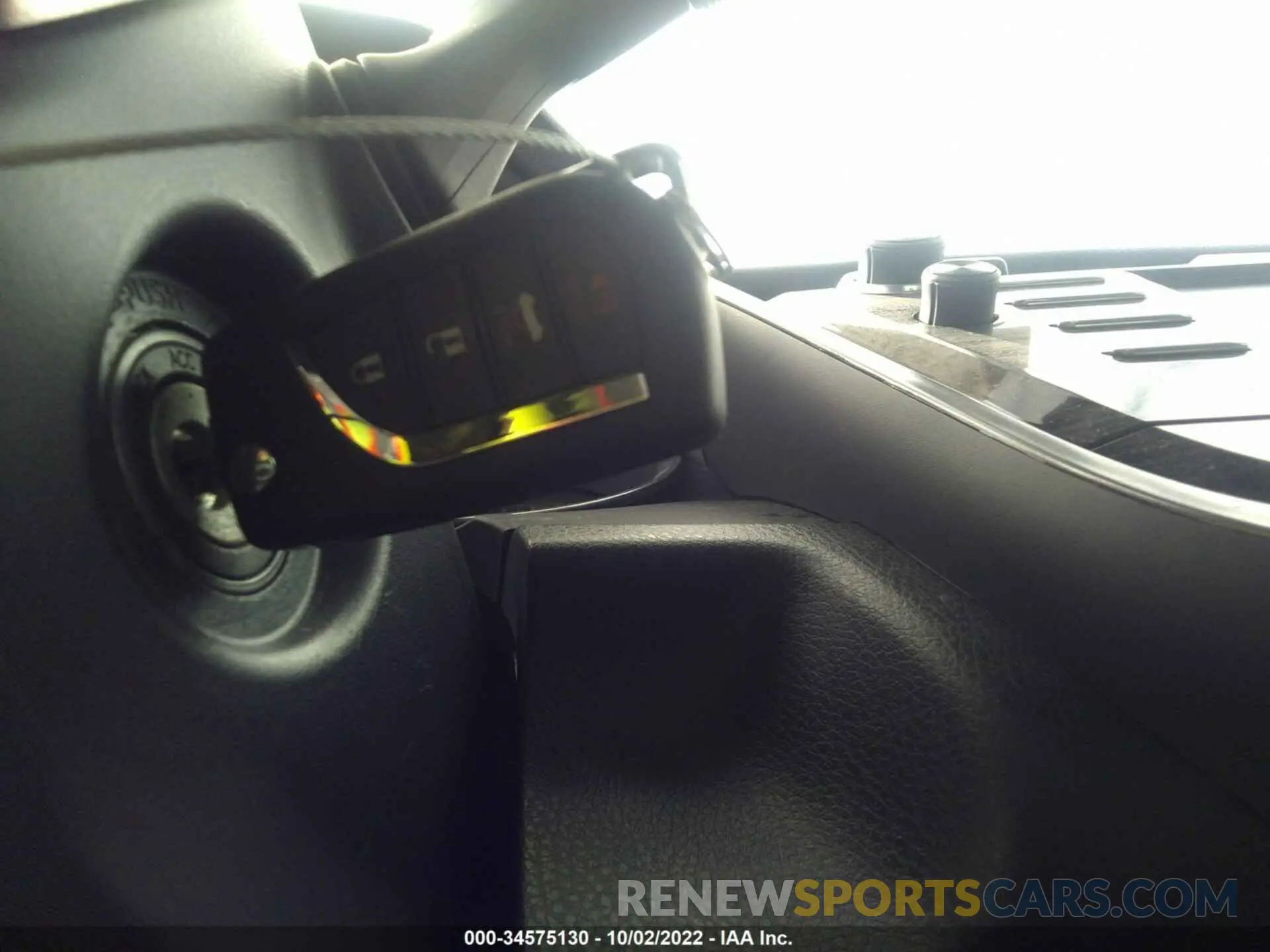11 fotografías del automóvil dañado 4T1G11AK8LU998070 TOYOTA CAMRY 2020