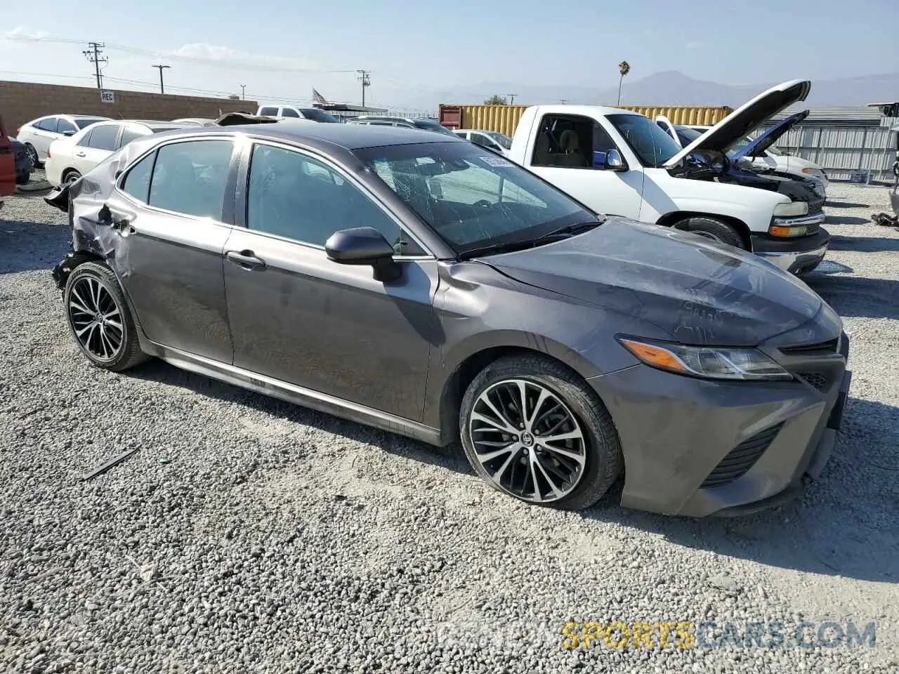 4 fotografías del automóvil dañado 4T1G11AK9LU310142 TOYOTA CAMRY 2020