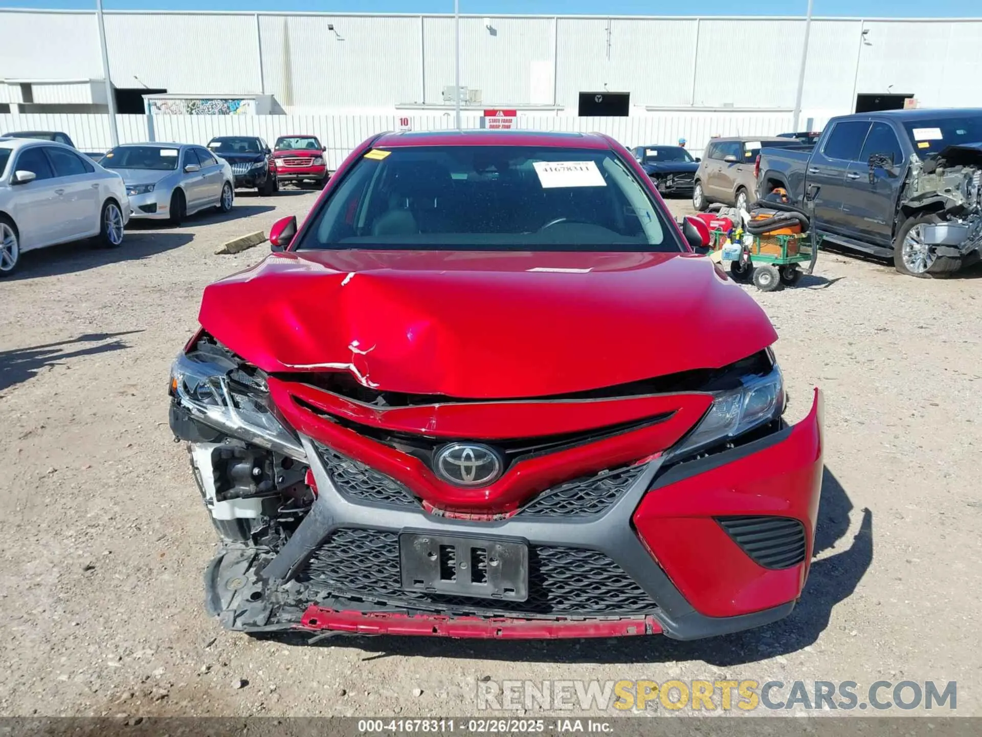 13 fotografías del automóvil dañado 4T1G11AK9LU324140 TOYOTA CAMRY 2020