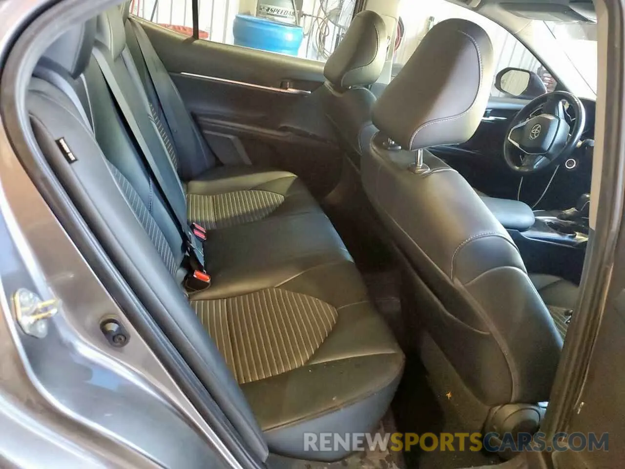 10 fotografías del automóvil dañado 4T1G11AK9LU344016 TOYOTA CAMRY 2020