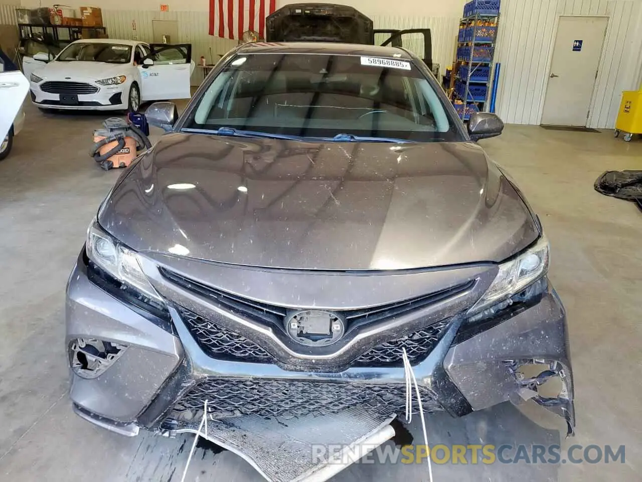 5 fotografías del automóvil dañado 4T1G11AK9LU344016 TOYOTA CAMRY 2020