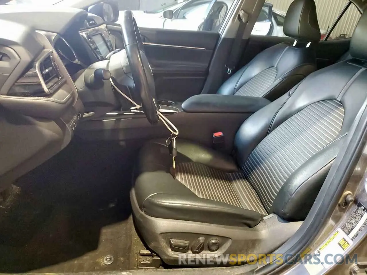 7 fotografías del automóvil dañado 4T1G11AK9LU344016 TOYOTA CAMRY 2020