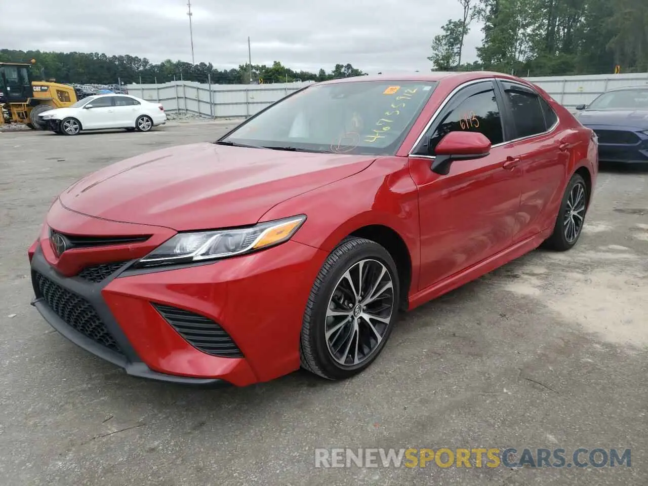 2 fotografías del automóvil dañado 4T1G11AK9LU349054 TOYOTA CAMRY 2020