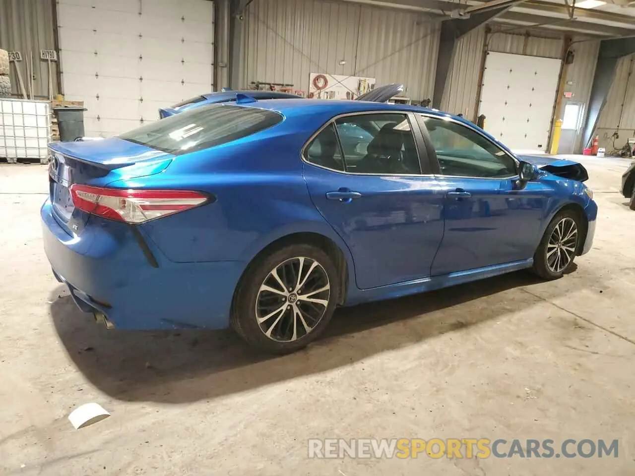 3 fotografías del automóvil dañado 4T1G11AK9LU353945 TOYOTA CAMRY 2020