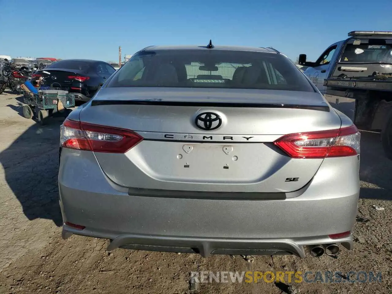 6 fotografías del automóvil dañado 4T1G11AK9LU363083 TOYOTA CAMRY 2020