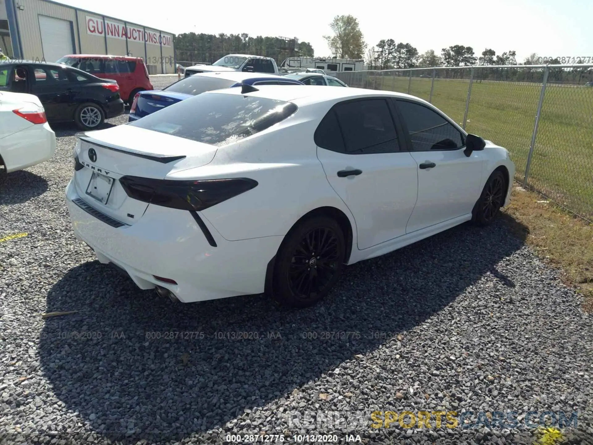 4 fotografías del automóvil dañado 4T1G11AK9LU381289 TOYOTA CAMRY 2020