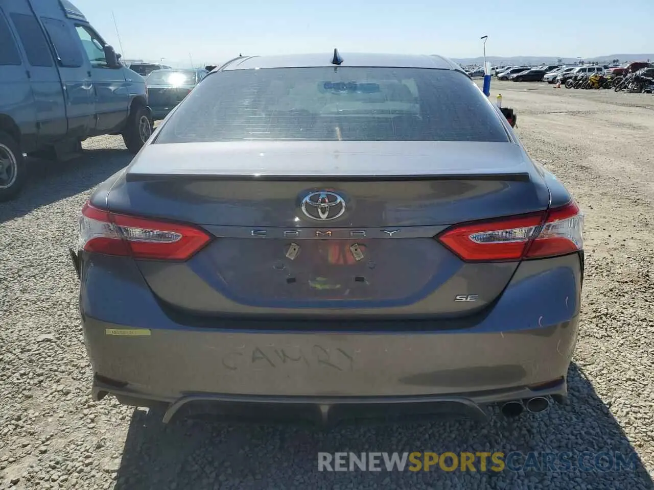 6 fotografías del automóvil dañado 4T1G11AK9LU872168 TOYOTA CAMRY 2020