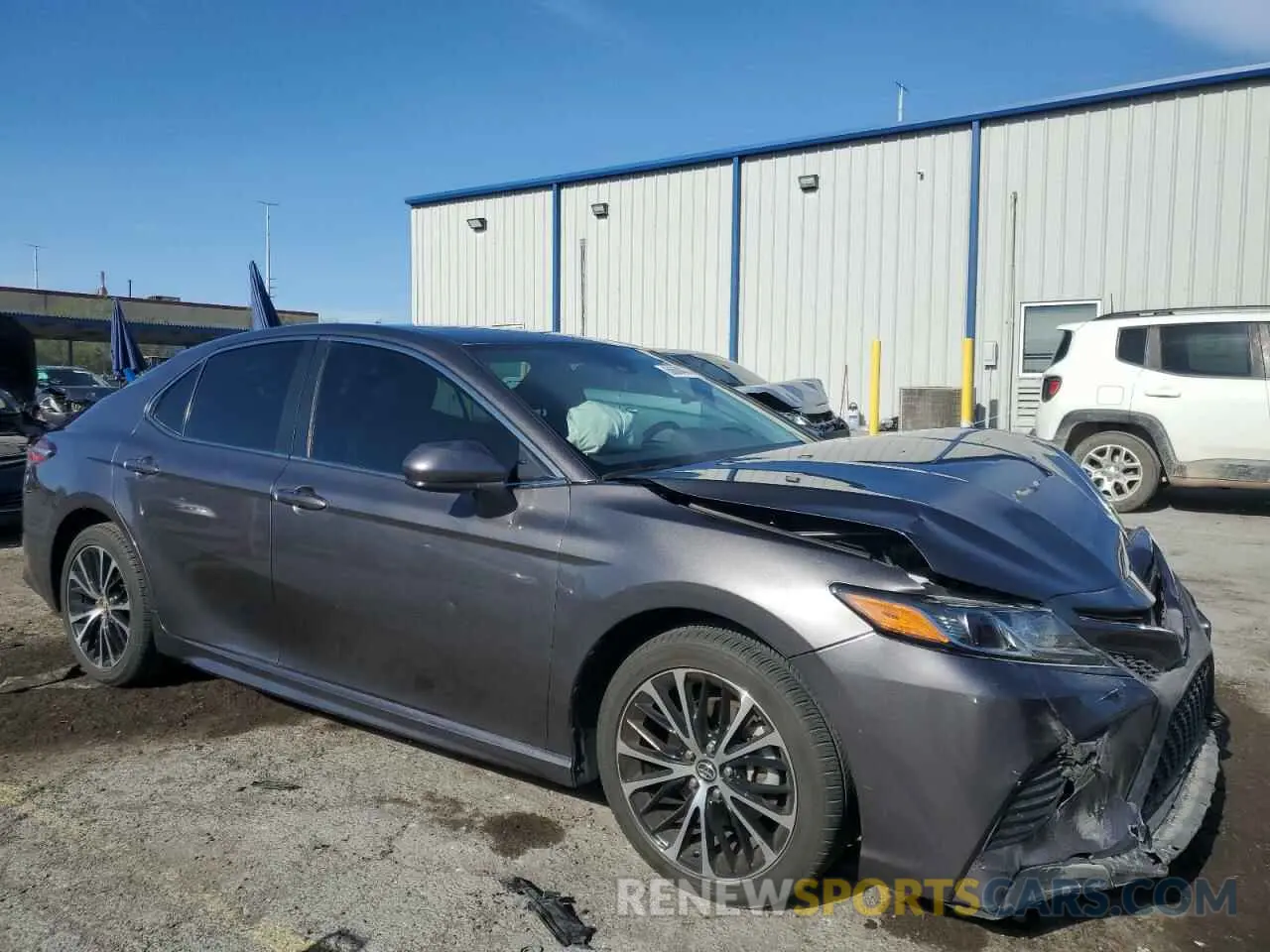 4 fotografías del automóvil dañado 4T1G11AK9LU880108 TOYOTA CAMRY 2020