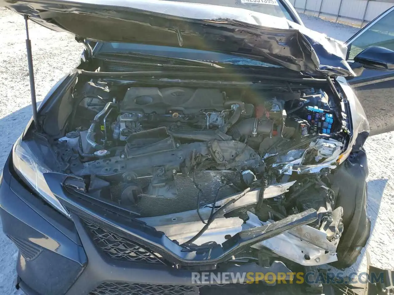 13 fotografías del automóvil dañado 4T1G11AK9LU880660 TOYOTA CAMRY 2020