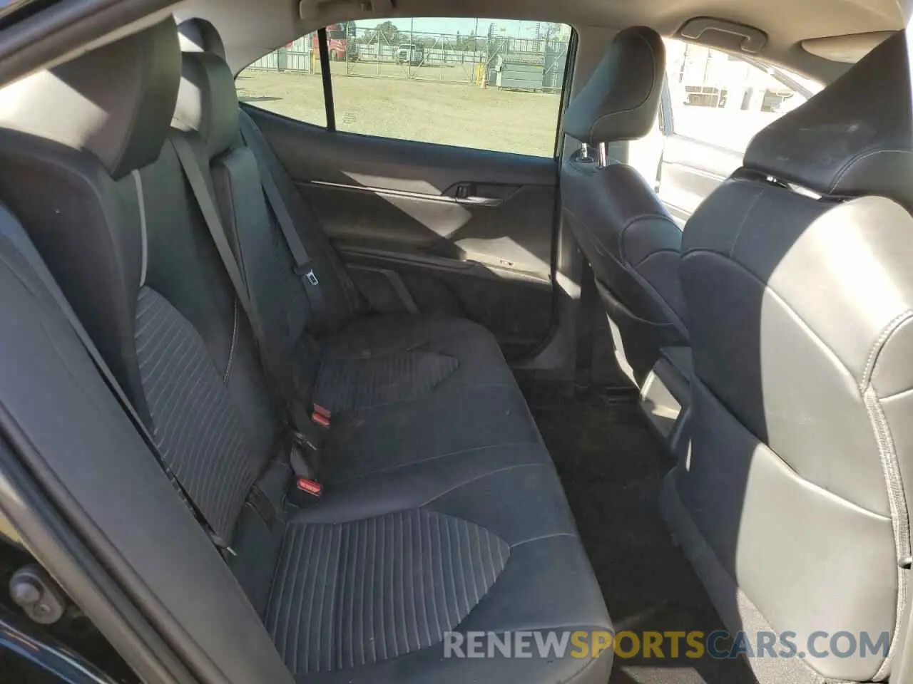 11 fotografías del automóvil dañado 4T1G11AK9LU905511 TOYOTA CAMRY 2020
