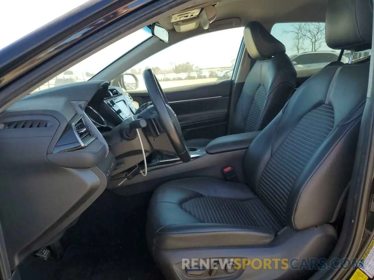 7 fotografías del automóvil dañado 4T1G11AK9LU905511 TOYOTA CAMRY 2020