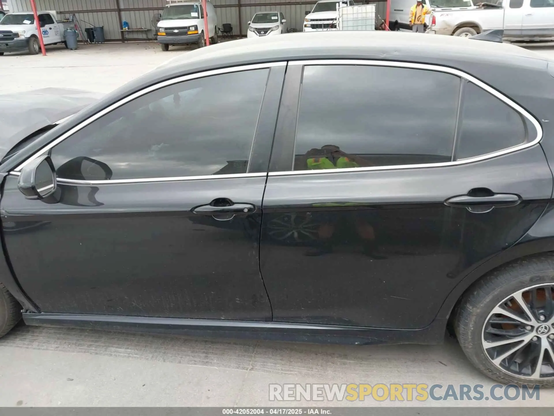 13 fotografías del automóvil dañado 4T1G11AK9LU946138 TOYOTA CAMRY 2020