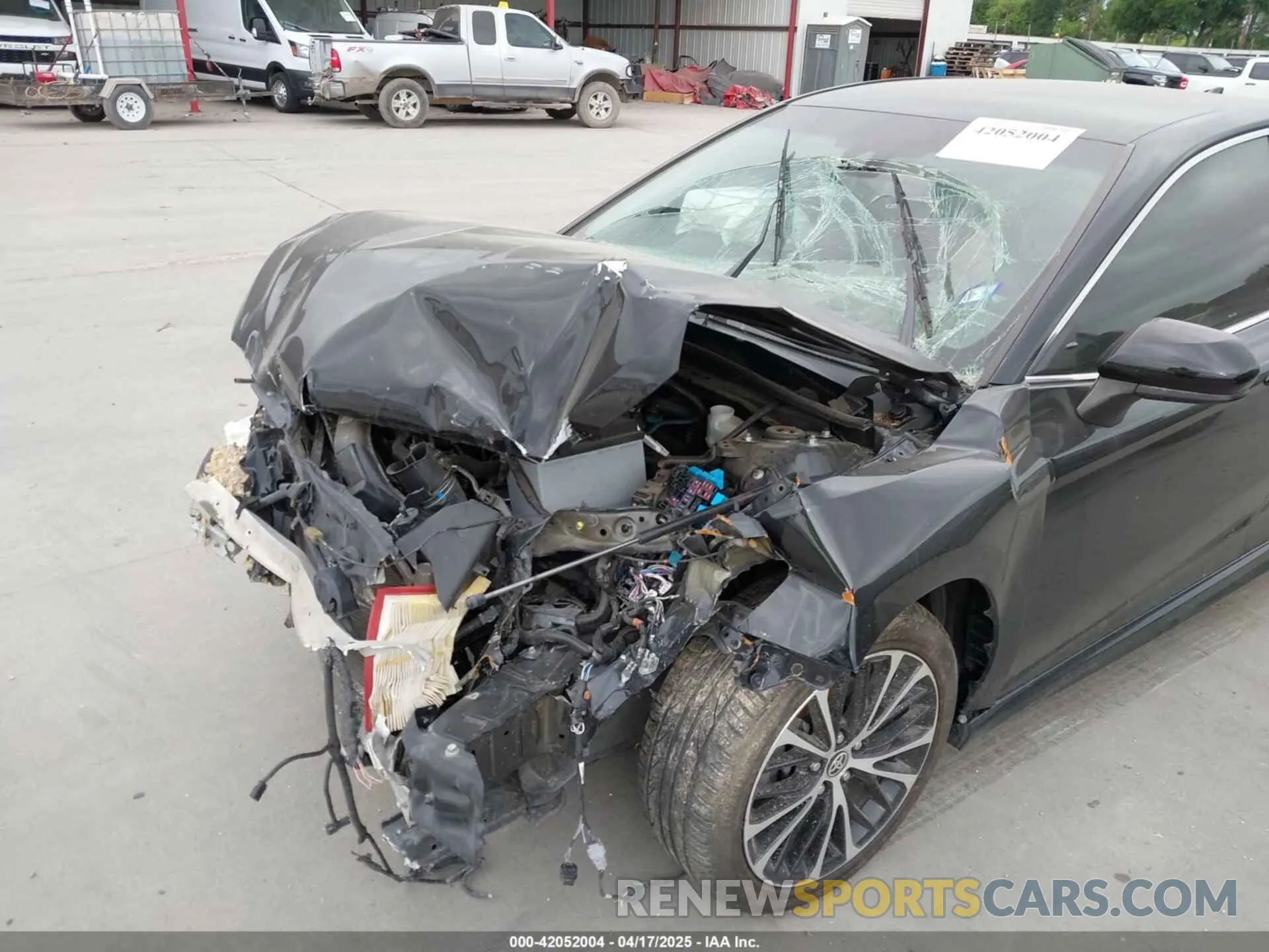 17 fotografías del automóvil dañado 4T1G11AK9LU946138 TOYOTA CAMRY 2020