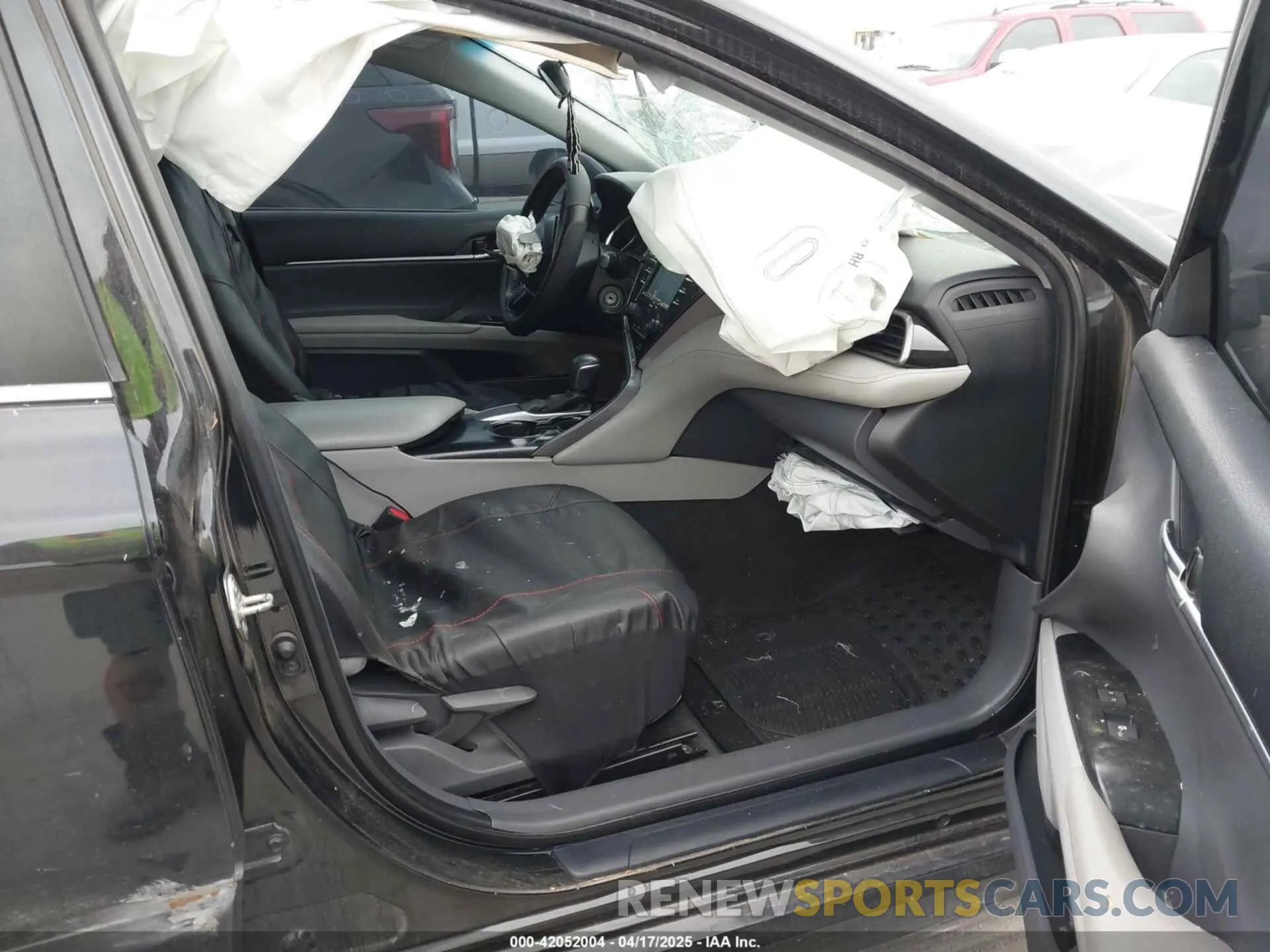 5 fotografías del automóvil dañado 4T1G11AK9LU946138 TOYOTA CAMRY 2020