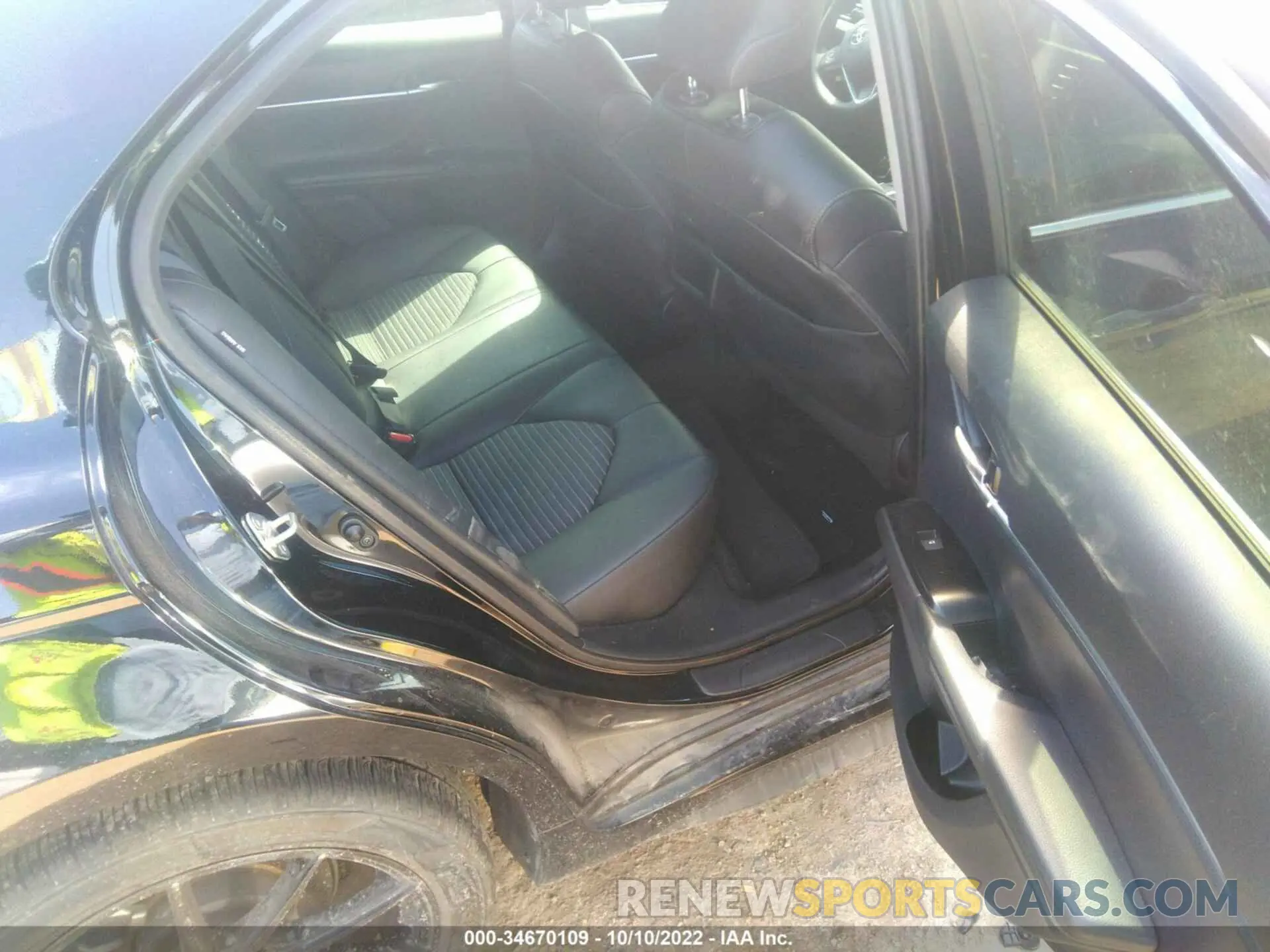 8 fotografías del automóvil dañado 4T1G11AK9LU967295 TOYOTA CAMRY 2020