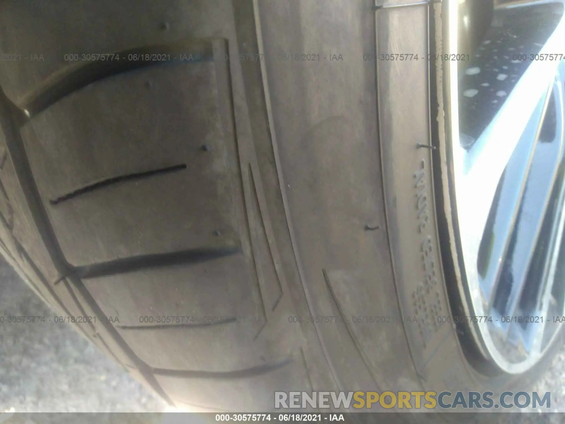 14 fotografías del automóvil dañado 4T1G11AK9LU978605 TOYOTA CAMRY 2020