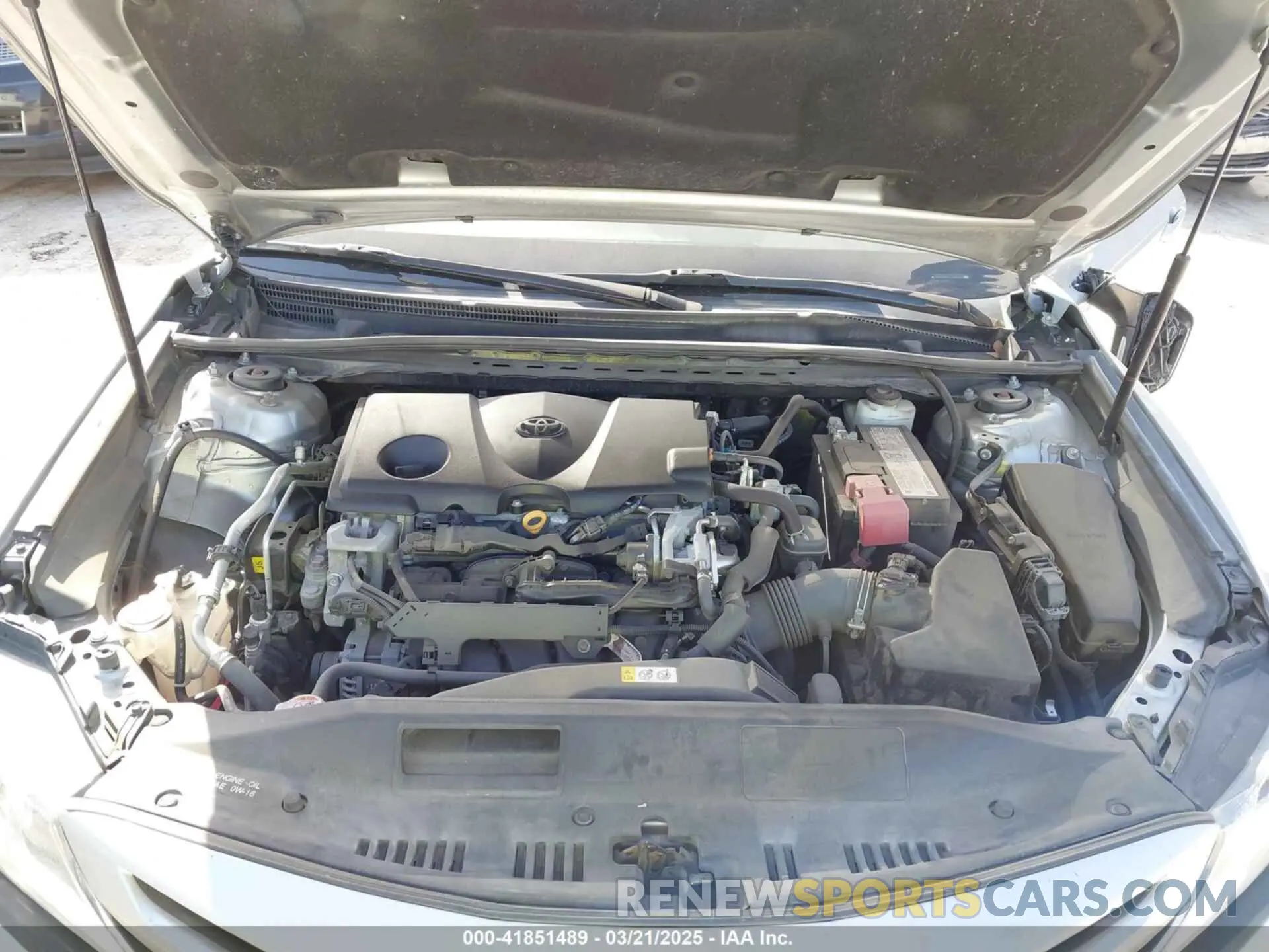 10 fotografías del automóvil dañado 4T1G11AK9LU986073 TOYOTA CAMRY 2020