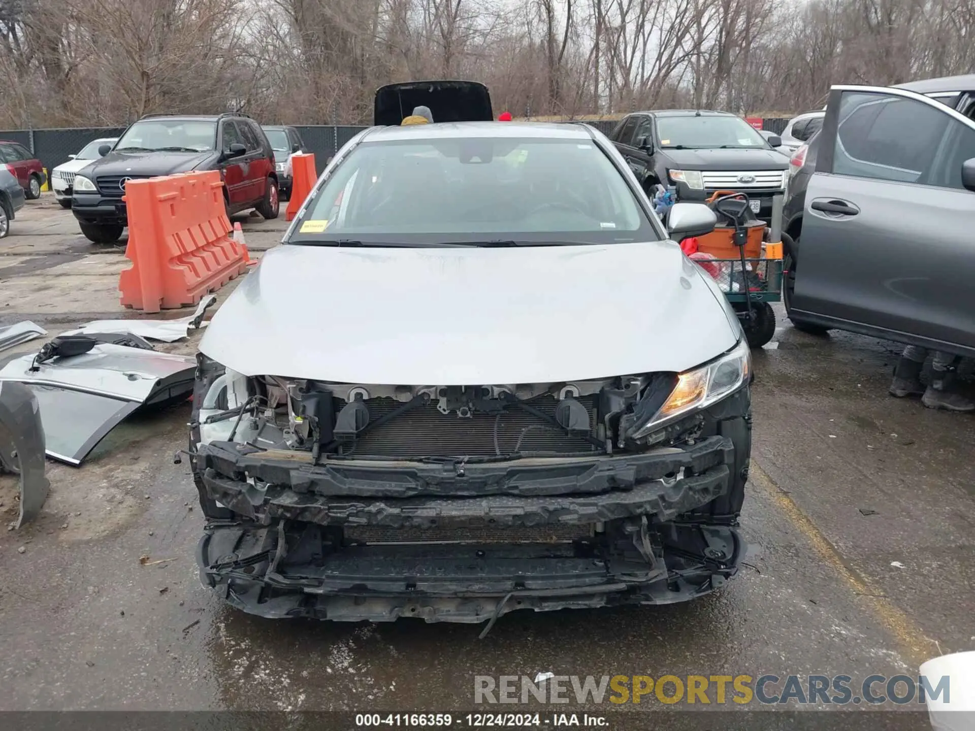 13 fotografías del automóvil dañado 4T1G11AKXLU306701 TOYOTA CAMRY 2020