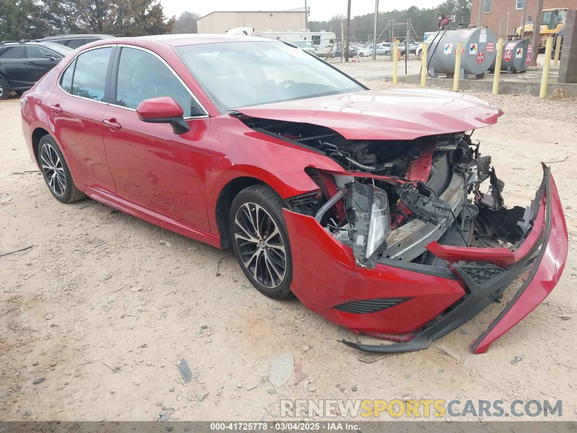 1 fotografías del automóvil dañado 4T1G11AKXLU319013 TOYOTA CAMRY 2020
