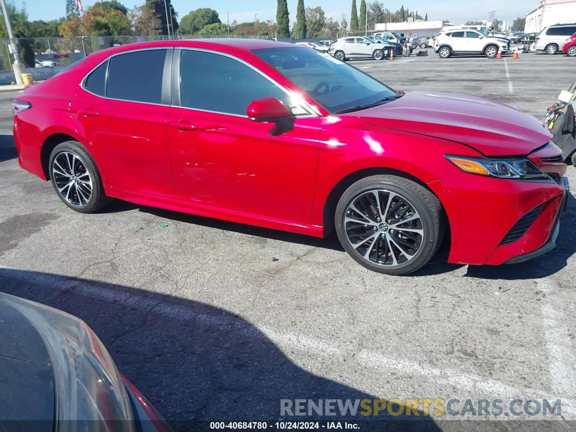 13 fotografías del automóvil dañado 4T1G11AKXLU323272 TOYOTA CAMRY 2020