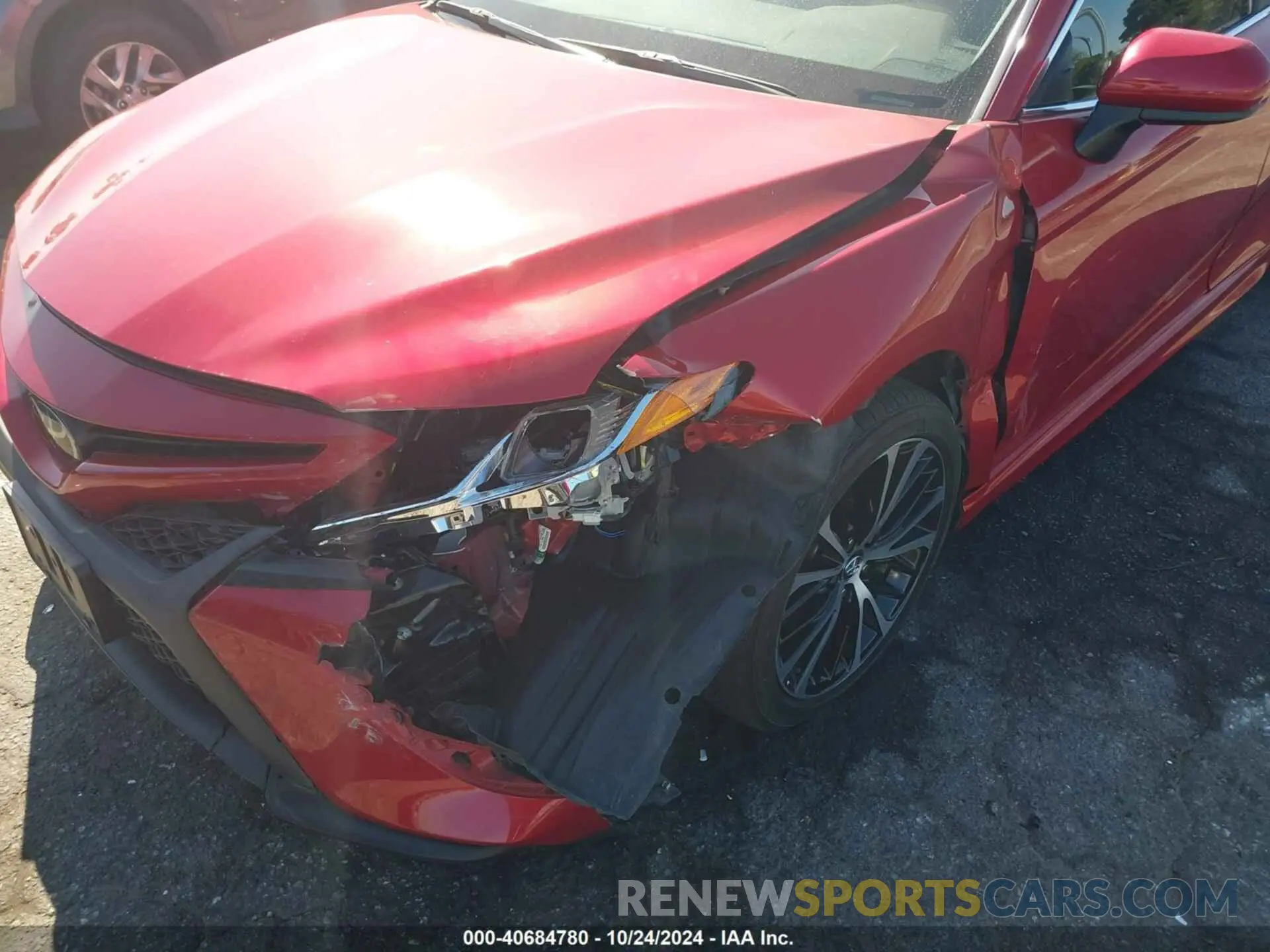 6 fotografías del automóvil dañado 4T1G11AKXLU323272 TOYOTA CAMRY 2020
